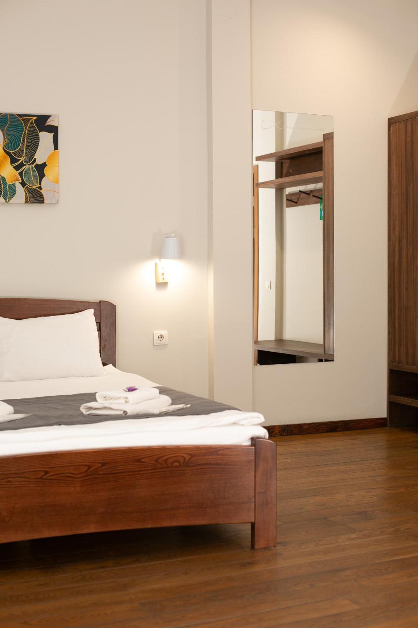 Nebos Hotel & Restaurant Ivano Frankivsk Bagian luar foto