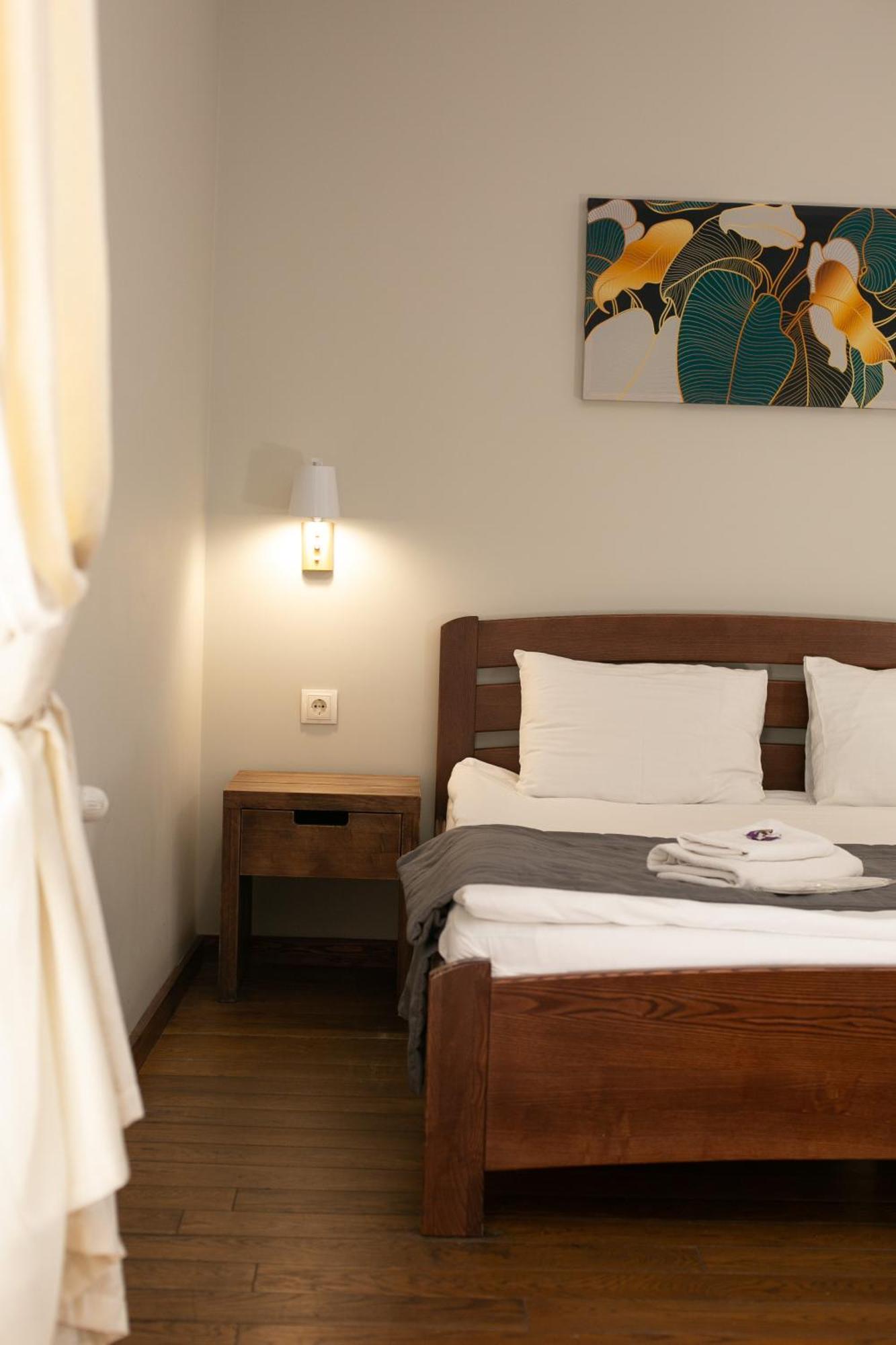 Nebos Hotel & Restaurant Ivano Frankivsk Bagian luar foto